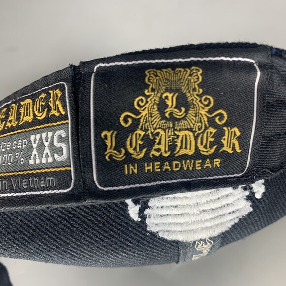 Leader In Headwear Yellow Black Skull Fitted Cap Holographic Sticker Size XXS - Picture 15 of 15